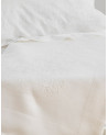 Juego de cama bordado a mano