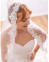 Velo de novia blanco
